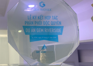 hop tac chien luoc gem riverside