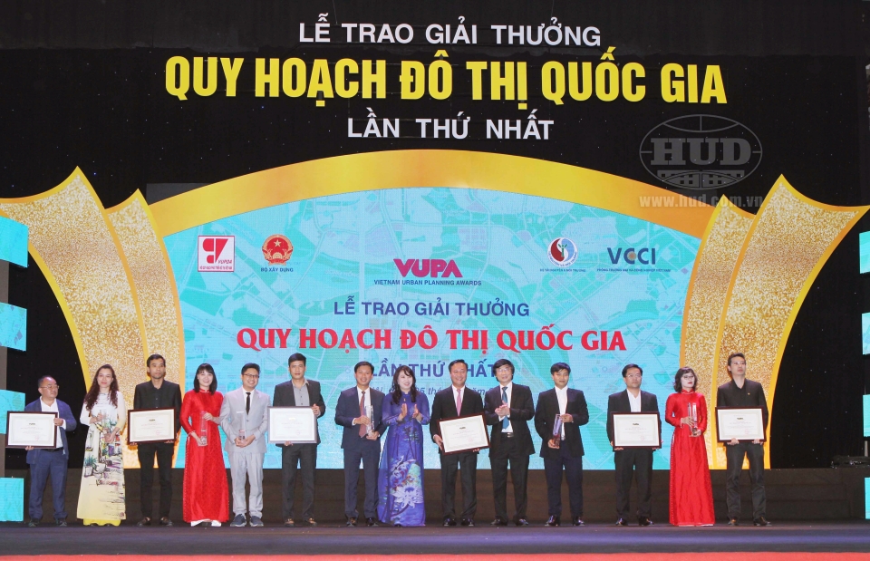 giải thưởng  CĐT HUD đạt được -2