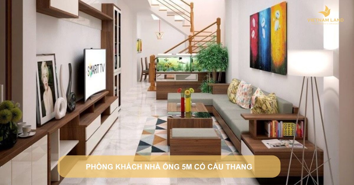 phòng khách nhà ống 5m có cầu thang